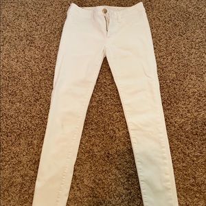 American Eagle White Jeans Super Stretch